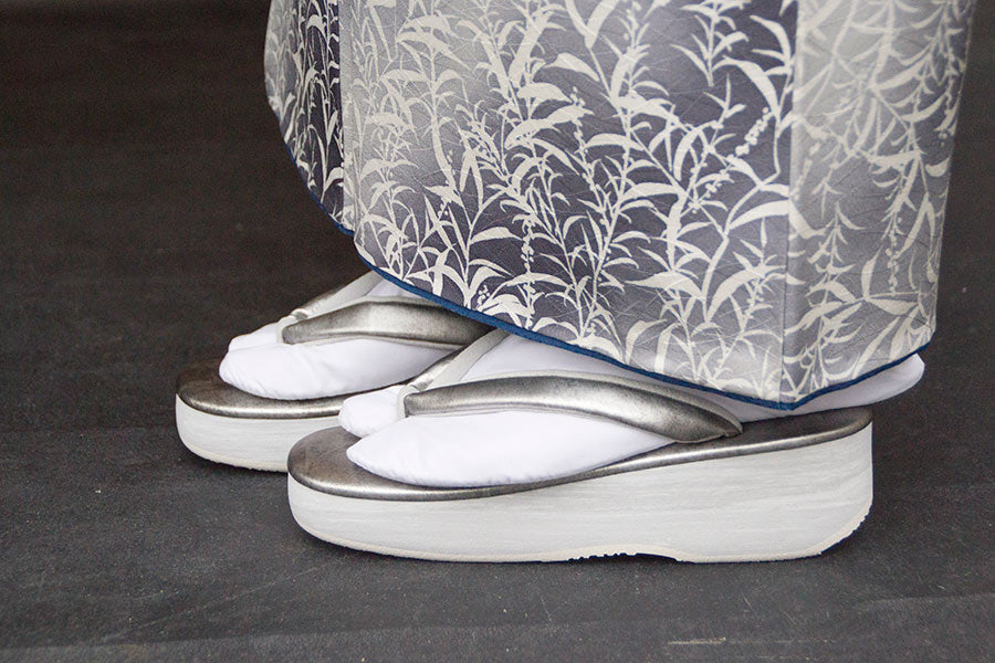 Calen Blosso カフェぞうり レディース 琳派シルバー〈いぶし銀〉No.21222 L