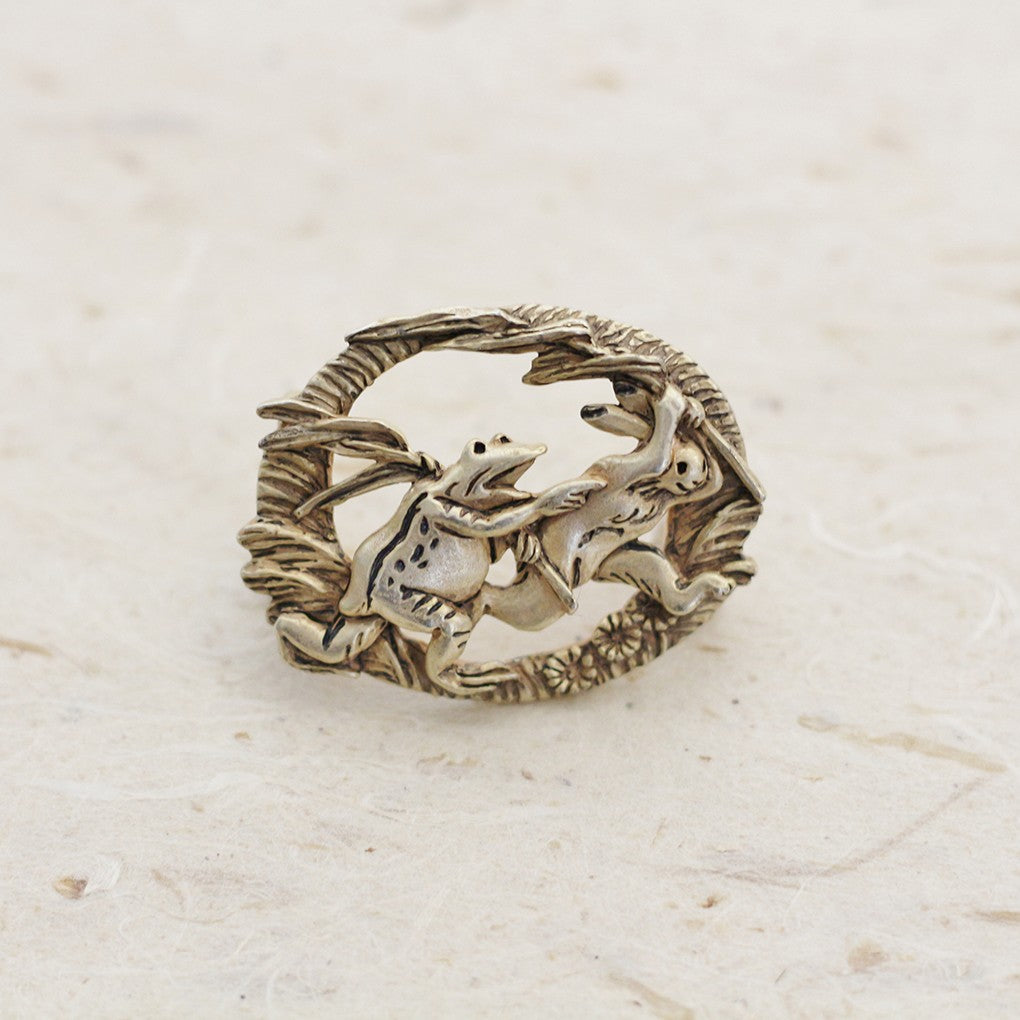 【SUU】<鳥獣戯画>追いかけっこ帯留め